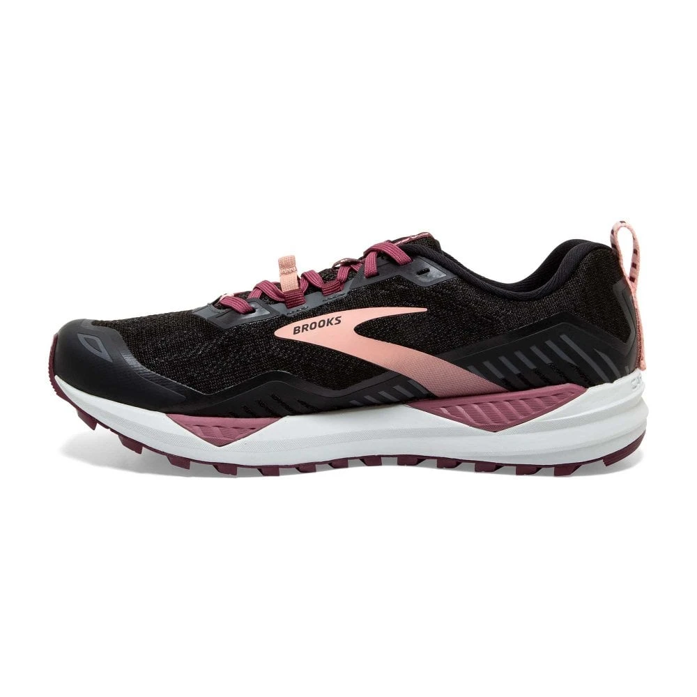 BROOKS Cascadia 15 Womens Trail Running Shoes Black/Ebony/Coral Cloud 6 BROOKS Cascadia 15 Womens Trail Running Shoes Black/Ebony/Coral Cloud - Image 4